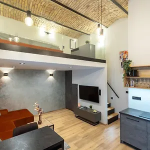 Parliament Dream Apartment! Apartamento