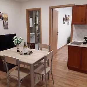 Madach Apartamento
