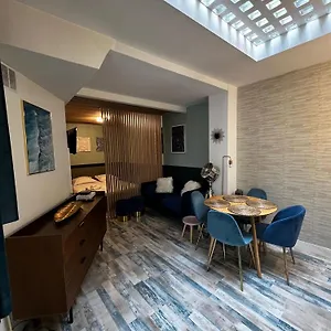 Joli 2 Pieces Proche Marais Apartamento París